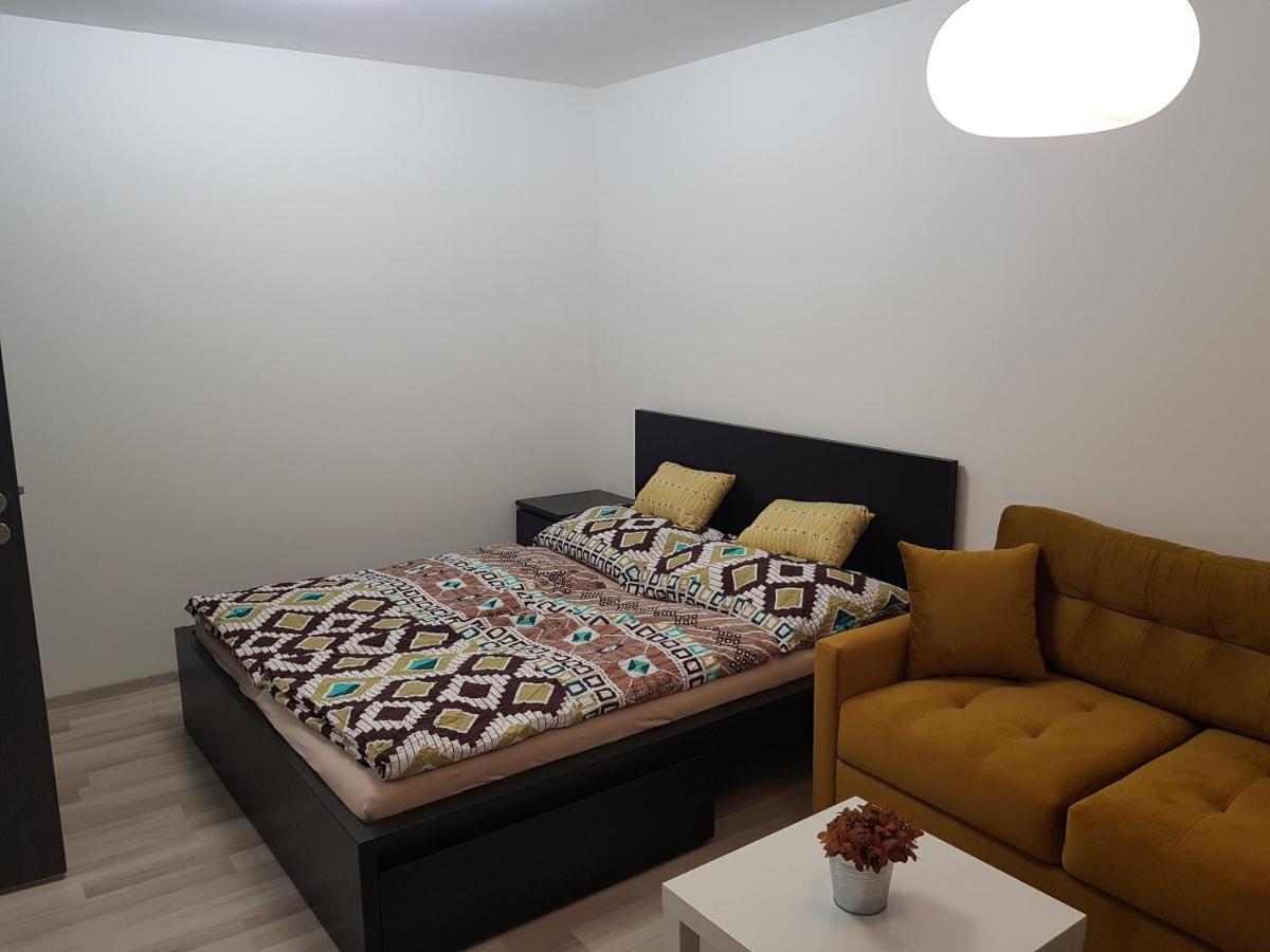 1+1 Znojmo Apartment Exterior photo